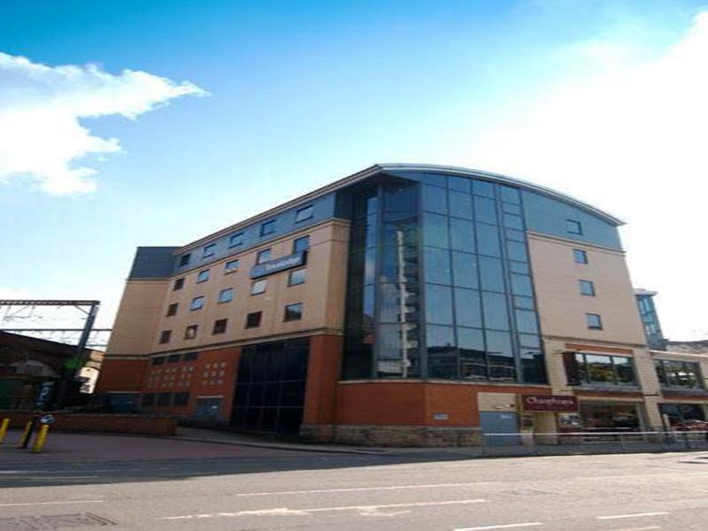 Travelodge Leeds Central Eksteriør billede