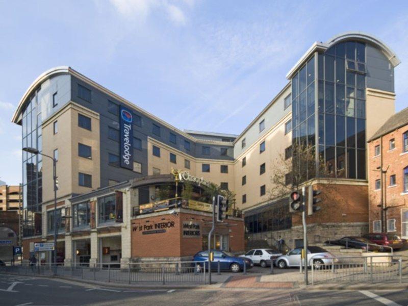 Travelodge Leeds Central Eksteriør billede