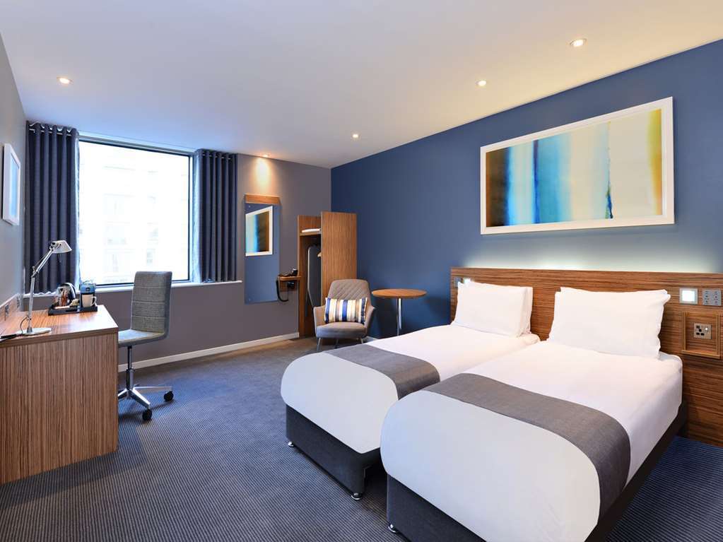 Travelodge Leeds Central Værelse billede
