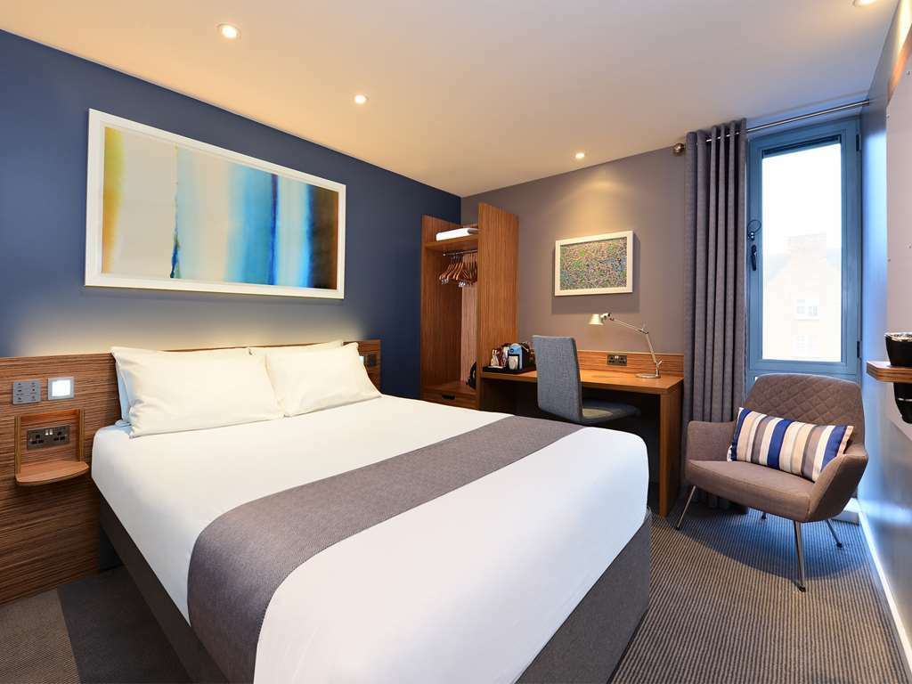 Travelodge Leeds Central Værelse billede